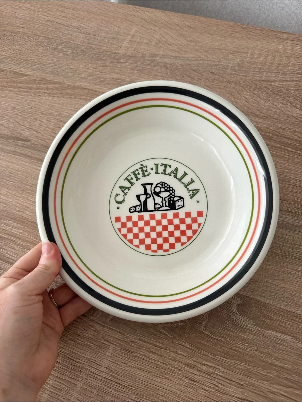 Caffè Italia Ceramic Bowls Set of 4, White Red & Green Vintage Made in Italy 8”